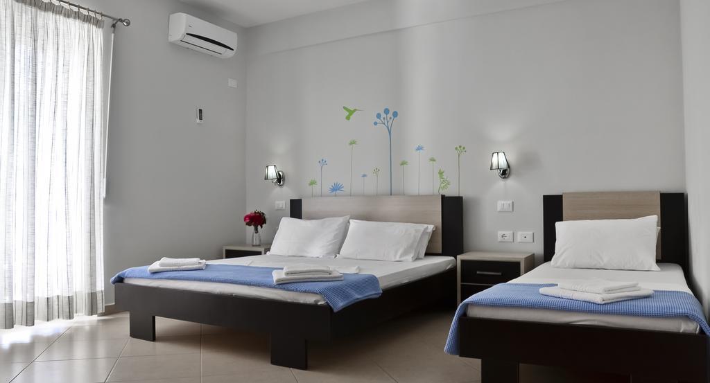 Perivolos Apartments Dhërmi Δωμάτιο φωτογραφία