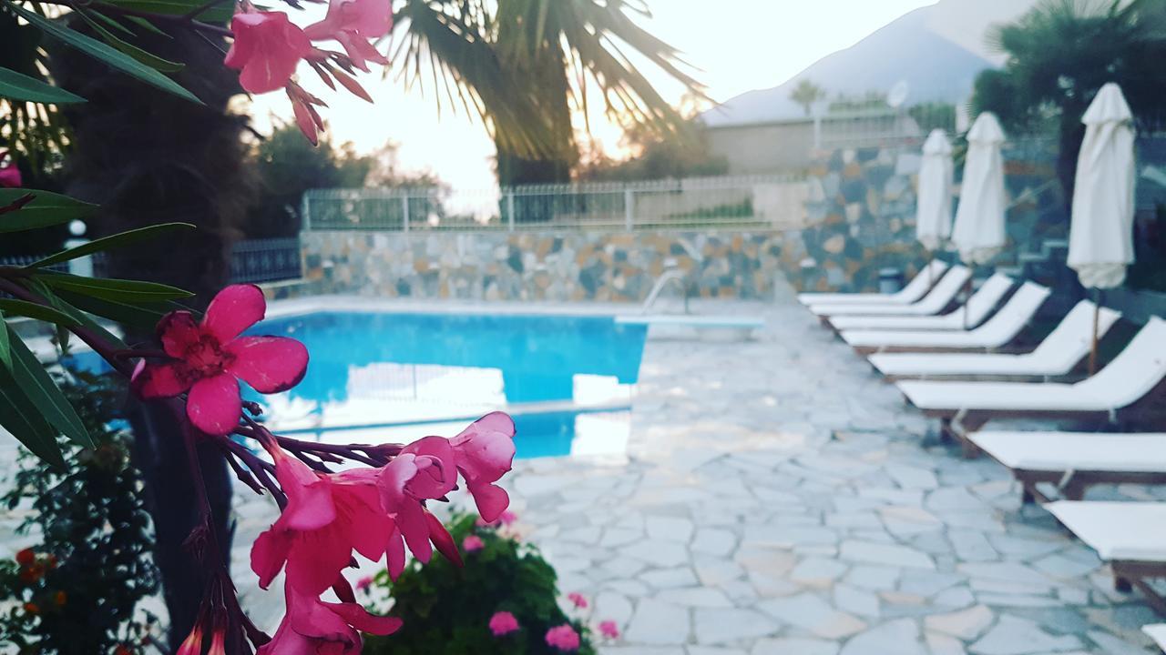 Perivolos Apartments Dhërmi Εξωτερικό φωτογραφία